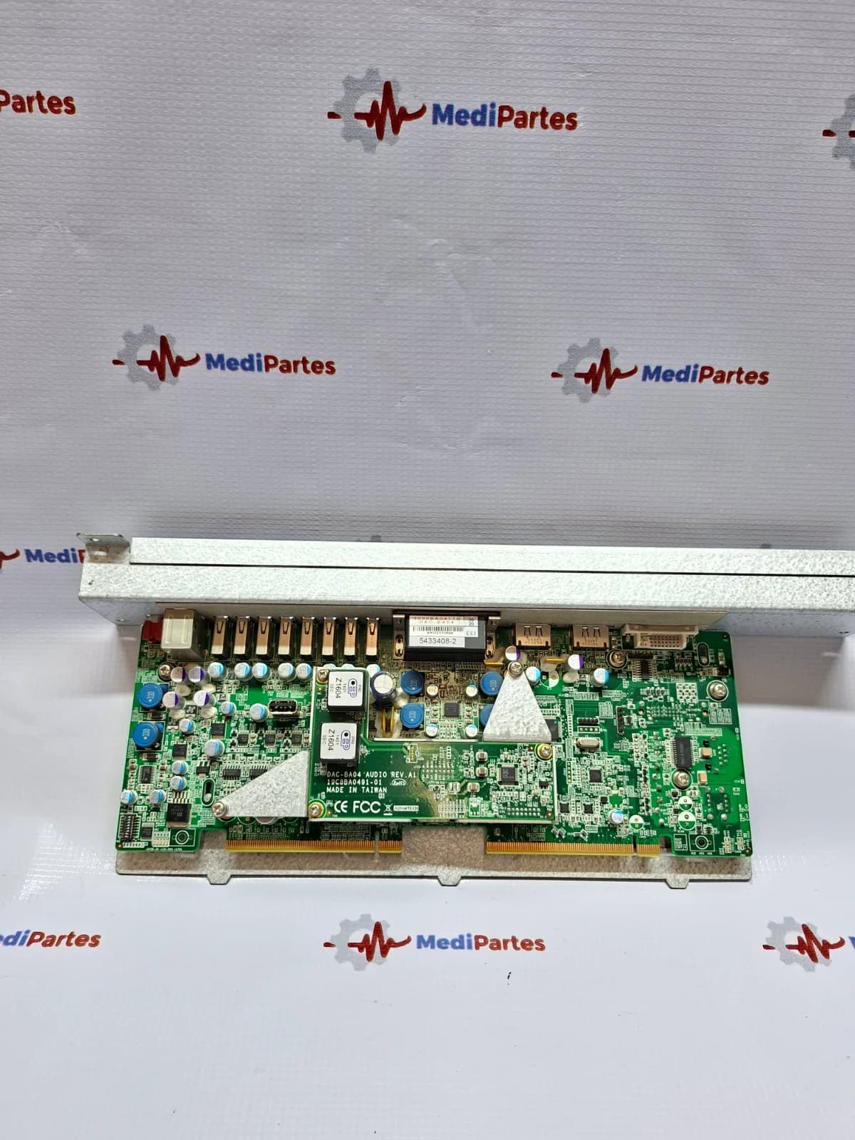 GE HealthCare · 5433408-2 · Tarjeta de E/S lateral BEP6.1 Logiq E9